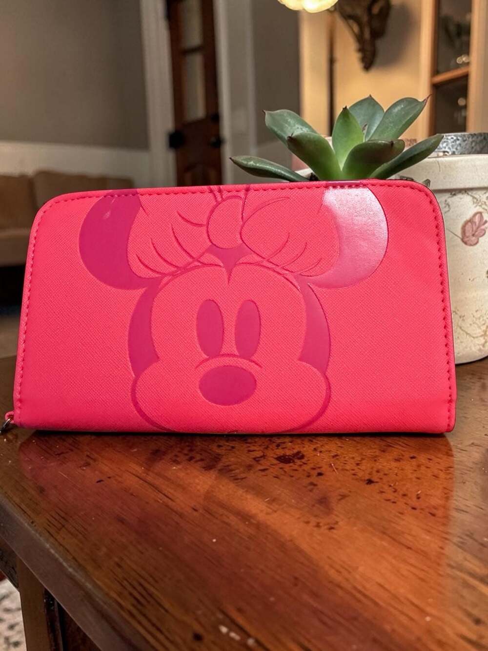 Disney Minnie Mouse Pink Tech Pocket Wallet